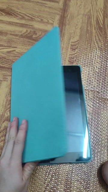 Apple iPad (Thế hệ 5) 32GB Đen. Mua bán Máy tính bảng tại Quận Hoàng Mai Hà Nội được đăng bởi Nguyễn Ngọc hình 1