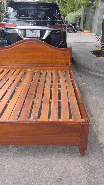 Giường ngủ Gỗ Nâu 1m6x2m. Mua bán Giường, chăn ga gối nệm tại Quận Tân Phú Tp Hồ Chí Minh được đăng bởi Văn Thọ hình 1