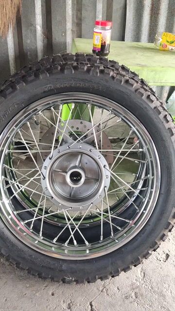 Cặp bánh căm zin chính hãng Yamaha mới. Mua bán Phụ tùng xe tại Huyện Đức Hòa Long An được đăng bởi Minh Hoàng hình 1