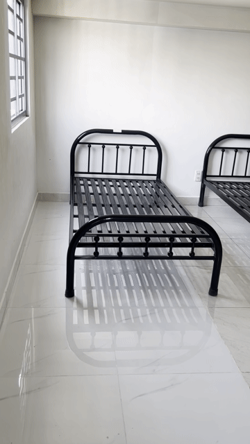 Giường sắt Đen Đã sử dụng. Mua bán Giường, chăn ga gối nệm tại Quận Tân Bình Tp Hồ Chí Minh được đăng bởi Lan Nguyen hình 1