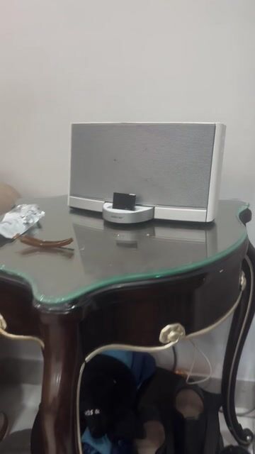 Loa Bose SoundDock Portable Trắng. Mua bán Tivi, Âm thanh tại Quận Lê Chân Hải Phòng được đăng bởi Nguyen Minh Gian hình 1