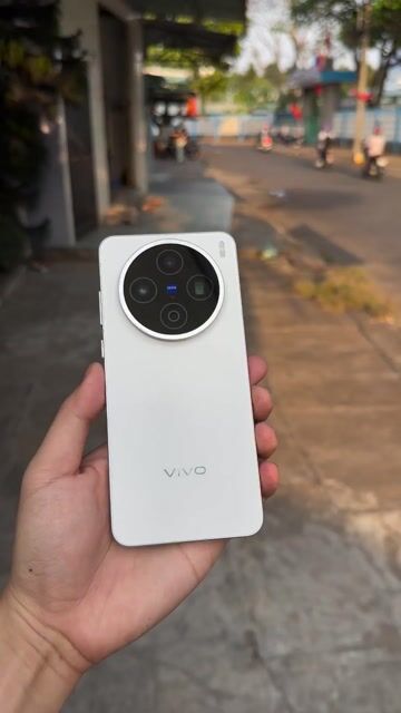 📱Vivo X200s 12GB/256GB Trắng đẹp 99%.. Mua bán Điện thoại tại Thành phố Mỹ Tho Tiền Giang được đăng bởi Phước Lộc Mobile Mỹ Tho hình 1