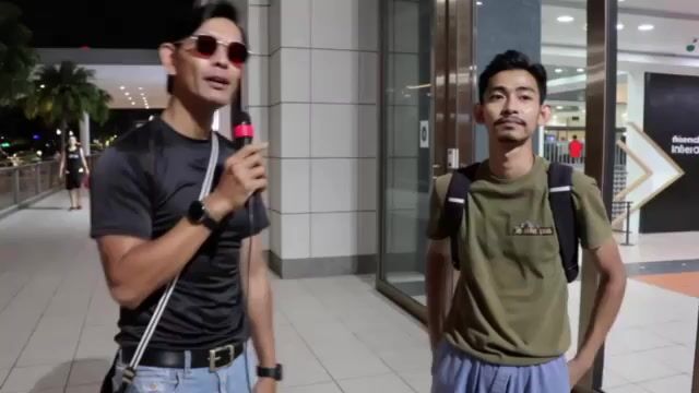 Video Interview in Indonesian Mall