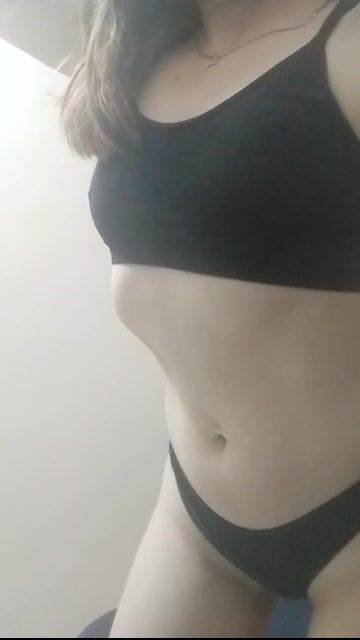 Model - hillary love naked