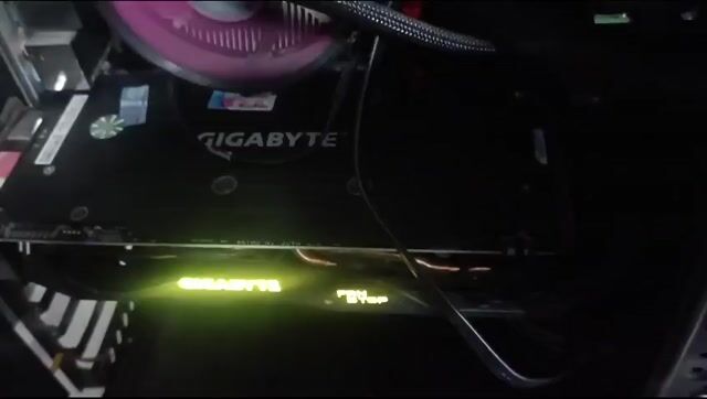 Card đồ họa Gigabyte Radeon RX 580 4G. Mua bán Linh kiện (RAM, Card...) tại Quận Bình Thạnh Tp Hồ Chí Minh được đăng bởi RONLY DIGITAL hình 1