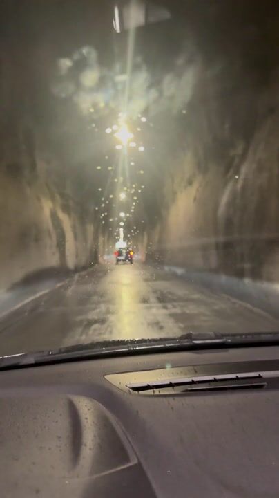Old tunnel between Boaventura and São Vicente: video from Boaventura, Madeira