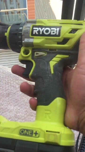 Máy khoan RYOBI 18v3CN(Hammer)ko than. Mua bán Đồ chuyên dụng, Giống nuôi trồng tại Quận 4 Tp Hồ Chí Minh được đăng bởi lê hải thần hình 1
