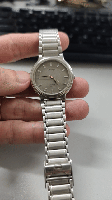Đồng hồ Ricoh Limelight Quartz Japan – Dress Watch. Mua bán Đồng hồ tại Huyện Tư Nghĩa Quảng Ngãi được đăng bởi Anh Tuấn 76 hình 1
