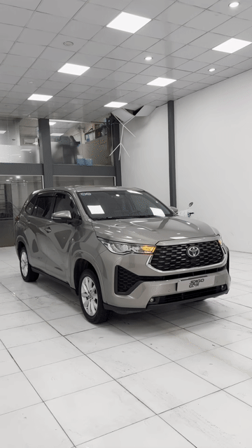 Toyota Innova Cross 2023 65.000 Km Nâu. Mua bán Ô tô tại Thành phố Thủ Đức Tp Hồ Chí Minh được đăng bởi Đạt Xe Cũ hình 1