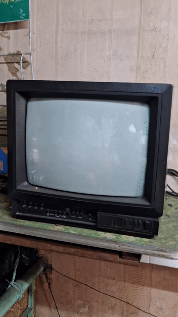 Tivi CRT 14 inch Đen Hư. Mua bán Tivi, Âm thanh tại Quận 1 Tp Hồ Chí Minh được đăng bởi Toàn Thắng hình 1