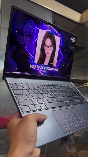 Thanh ly Laptop Asus Zenbook văn phòng đẹp. Mua bán Laptop tại Quận Gò Vấp Tp Hồ Chí Minh được đăng bởi Thanh lí cầm đồ hình 1