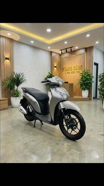 sh mode chính chủ. Mua bán Xe máy tại Quận Phú Nhuận Tp Hồ Chí Minh được đăng bởi DŨNG HOÀNG  hình 1