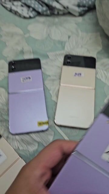 Samsung Galaxy Z Flip 4 Màn gập giá chất. Mua bán Điện thoại tại Huyện Bình Chánh Tp Hồ Chí Minh được đăng bởi ĐT THẢO SAMSUNG  hình 1