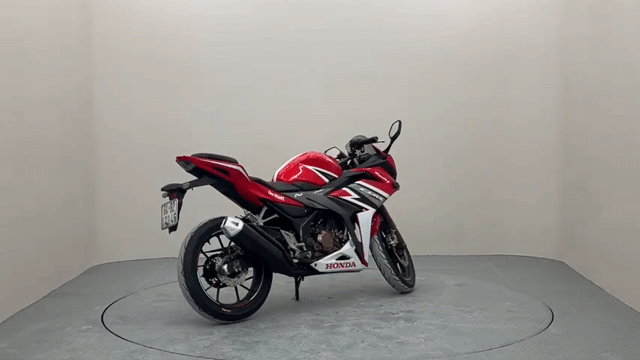 Honda CBR150R 2018 Đỏ. Mua bán Xe máy tại Quận Gò Vấp Tp Hồ Chí Minh được đăng bởi iMotorbike Viet Nam hình 1