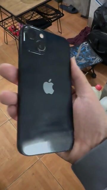 iPhone 13 128GB thanh lý lỗi sóng và wifi. Mua bán Điện thoại tại Quận Long Biên Hà Nội được đăng bởi Nguyễn phát Đạt hình 1