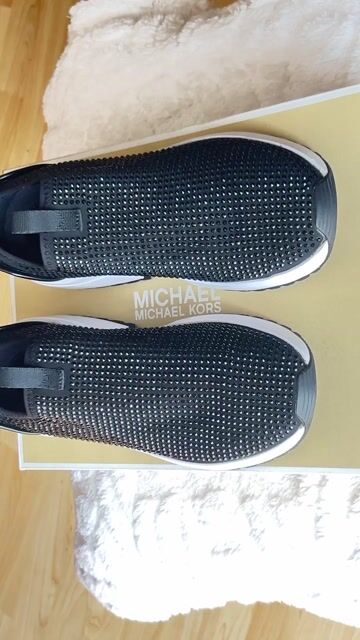 Michael Kors Cosmo Stretch Slip-on