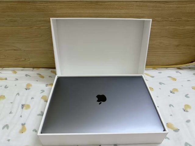 Mình cần bán macbook air 2019 do ít sử dụng ạ. Mua bán Laptop tại Quận Cầu Giấy Hà Nội được đăng bởi Trà lê hình 1