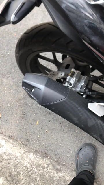 Pô xe máy V1 màu Đen. Mua bán Phụ tùng xe tại Huyện Củ Chi Tp Hồ Chí Minh được đăng bởi quốc an hình 1