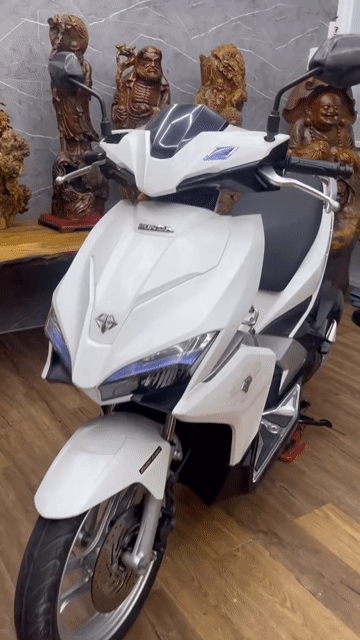Airblade 125Fi đời 2016 chính chủ biển SG. Mua bán Xe máy tại Quận 7 Tp Hồ Chí Minh được đăng bởi Xe Cũ Hiếu CT hình 1