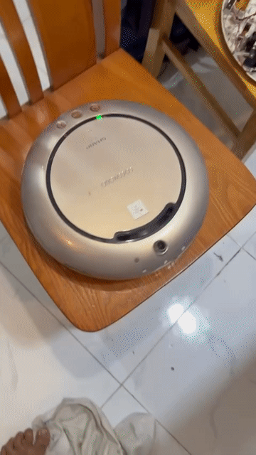 Robot hút bụi Sharp RX-V90 Trắng. Mua bán Thiết bị vệ sinh, nhà tắm tại Quận Bình Thuỷ Cần Thơ được đăng bởi Trần minh Đức trí hình 1
