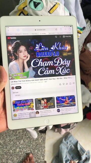 Apple iPad Air,có 4G.nguyên zin,pin tốt, xài ok. Mua bán Máy tính bảng tại Quận 12 Tp Hồ Chí Minh được đăng bởi Minh hình 1