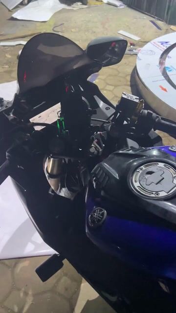 YAMAHA R15 Xanh Đen. Mua bán Xe máy tại Quận Hà Đông Hà Nội được đăng bởi Nguyễn Duy Hùng hình 1