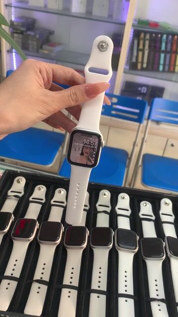Apple Watch S5 40mm Nhôm Trắng dep 99. Mua bán Thiết bị đeo thông minh tại Quận Phú Nhuận Tp Hồ Chí Minh được đăng bởi pé phuong hình 1