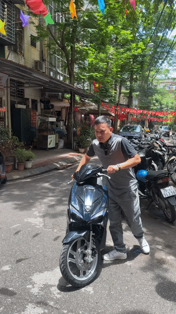 Honda Airblade 125 2020 Smartkey Đen. Mua bán Xe máy tại Quận Ba Đình Hà Nội được đăng bởi Xe Máy Nam Thi hình 1