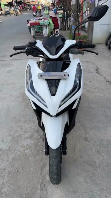 Honda Vario 150 trắng đen 2021 ( hỗ trợ góp ). Mua bán Xe máy tại Huyện Chợ Mới An Giang được đăng bởi Cửa hàng xe Thiên Phước 2 hình 1