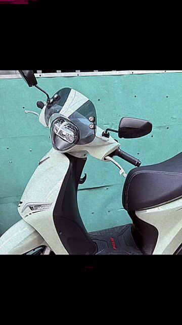 Kính chắn gió Vinfast Feliz và các xe đèn tròn.. Mua bán Phụ tùng xe tại Quận Tân Phú Tp Hồ Chí Minh được đăng bởi Minh Minh hình 1