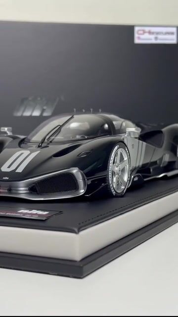 Miniatura 1:18 Motorhelix Nilu27 - Edição limitada a 49 unidades