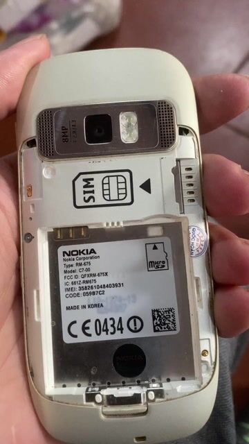 Nokia C7 Trắng Đã sử dụng. Mua bán Điện thoại tại Huyện Văn Lâm Hưng Yên được đăng bởi Doan hình 1