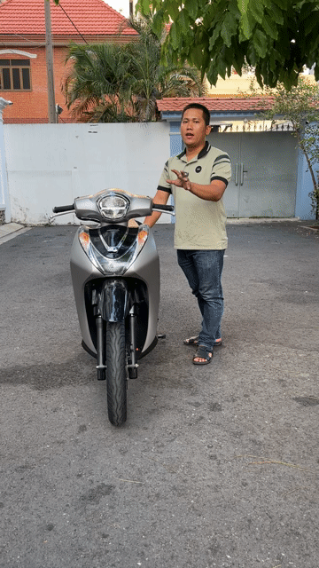 Honda SH Mode 2020 Xám 8700 km Tự động. Mua bán Xe máy tại Quận Tân Phú Tp Hồ Chí Minh được đăng bởi Mr Bảy hình 1