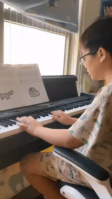 Đàn Piano điện Korg LP 350 Đen. Mua bán Nhạc cụ tại Quận Cầu Giấy Hà Nội được đăng bởi Hảo hình 1