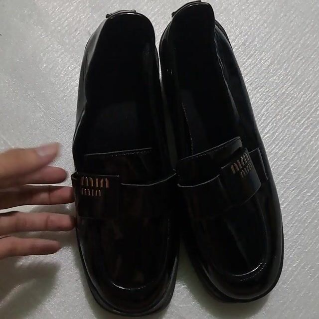 Giày lười nữ da bóng size 37. Mua bán Giày dép tại Thành phố Thủ Đức Tp Hồ Chí Minh được đăng bởi Tuấn Tuấn hình 1