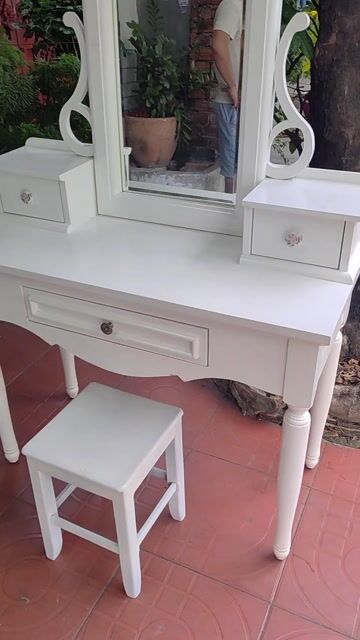 Bàn trang điểm Gỗ tự nhiên Trắng Nữ Hiện đại. Mua bán Bàn ghế tại Quận 10 Tp Hồ Chí Minh được đăng bởi Văn Thọ hình 1