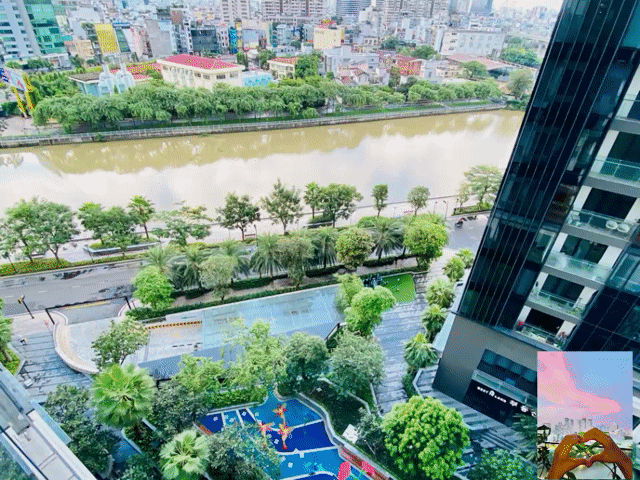 Mua bán Căn hộ Chung cư Vinhomes Golden River BaSon Quận 1 Tp Hồ Chí Minh diện tích 50 m² giá 11 tỷ