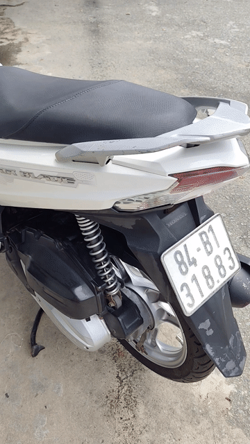 Honda Air Blade 2016 Trắng. Mua bán Xe máy tại Thành phố Trà Vinh Trà Vinh được đăng bởi Nguyễn Trường An hình 1