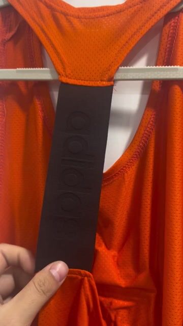 Áo ba lỗ Adidas Cam Polyester d62/n40. Mua bán Quần áo tại Quận Bắc Từ Liêm Hà Nội được đăng bởi vivuthrift hình 1