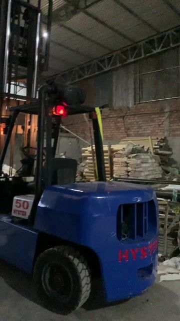 Xe nâng Hyster 5 tấn. Mua bán Phương tiện khác tại Huyện Trảng Bom Đồng Nai được đăng bởi Nguyễn Công hình 1