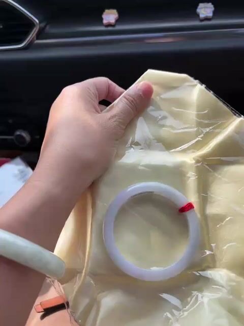 Vòng tay Cẩm thạch Tím nhạt trắng Nữ size 52. Mua bán Phụ kiện thời trang khác tại Quận 7 Tp Hồ Chí Minh được đăng bởi Hương Nguyễn hình 1