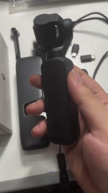 Camera hành trình DJI Pocket 2 Đen. Mua bán Máy ảnh, Máy quay tại Quận Hoàn Kiếm Hà Nội được đăng bởi hồ cường hình 1