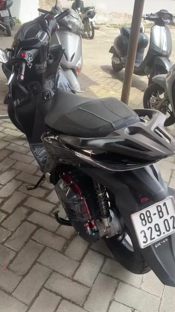 Chính chủ bán xe Sh mua từ mới. Mua bán Xe máy tại Thành phố Vĩnh Yên Vĩnh Phúc được đăng bởi MR Siroo hình 1