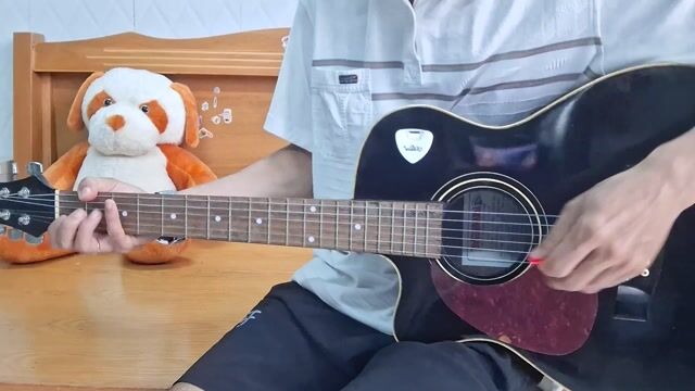 Đàn Guitar Gỗ màu Đen. Mua bán Nhạc cụ tại Huyện Nhà Bè Tp Hồ Chí Minh được đăng bởi MinhKhang hình 1