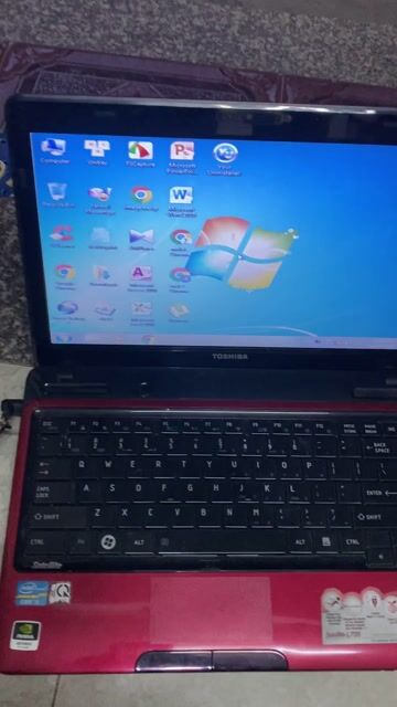 Laptop Toshiba Core i5 2GB/500GB Đỏ. Mua bán Laptop tại Quận 12 Tp Hồ Chí Minh được đăng bởi KHANG hình 1