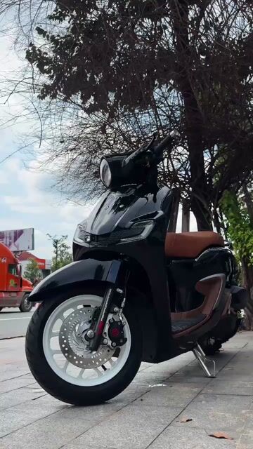 Xe mua mới 100 dọn xong chưa dk biển số. Mua bán Xe máy tại Thành phố Thủ Dầu Một Bình Dương được đăng bởi Phung thao hình 1