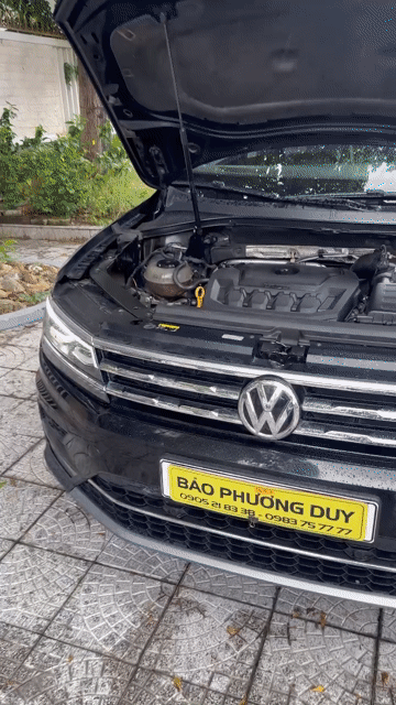 Volkswagen Tiguan 2018 Đen 72000 km. Mua bán Ô tô tại Quận Cẩm Lệ Đà Nẵng được đăng bởi Nguyễn Duy hình 1