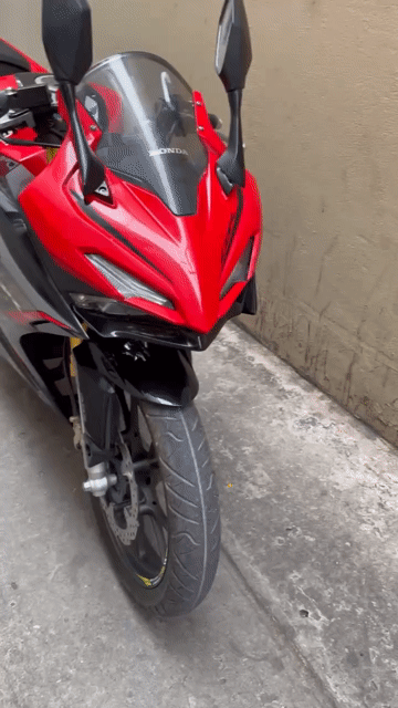 Honda CBR150R 2023 Đỏ đen Nhập khẩu. Mua bán Xe máy tại Quận Phú Nhuận Tp Hồ Chí Minh được đăng bởi Duy Đặng hình 1
