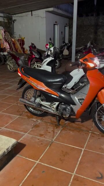 Honda Wave màu Cam. Mua bán Xe máy tại Thành phố Buôn Ma Thuột Đắk Lắk được đăng bởi Duong Luu hình 1