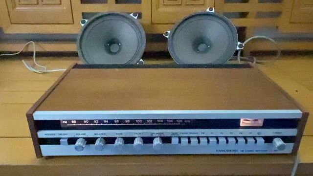 Amply TANDBERG TR-200 Gỗ Nâu. Mua bán Tivi, Âm thanh tại Huyện Tiên Du Bắc Ninh được đăng bởi Công hình 1